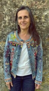 'colour to lift the soul' model front