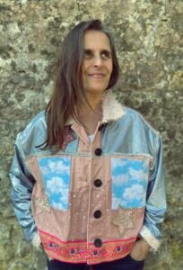 'satisfaction' model front