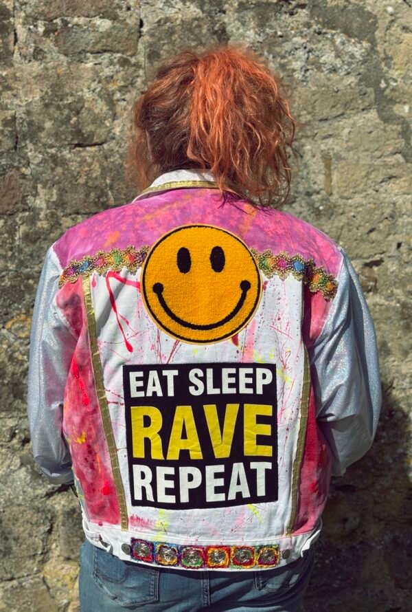 eat sleep model back