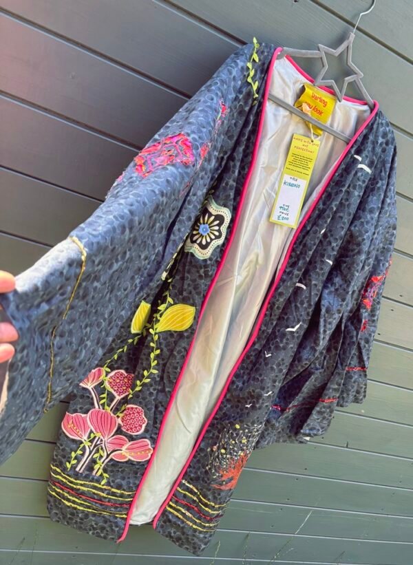 Blue kimono (lined with pockets) free size £200