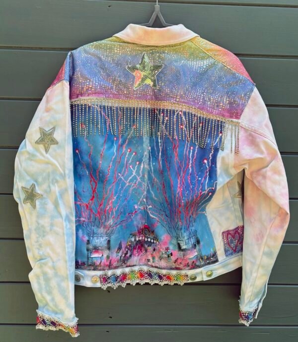 Satisfaction back gender neutral size l xl £200