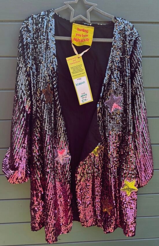 Star kimono free size £75.00
