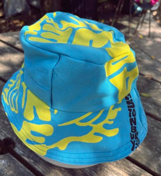bucket #8 size XL £30.00